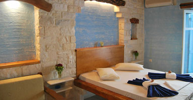 Events and accomodation in Paros
